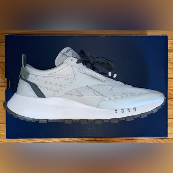 REEBOK CL LEGACY SNEAKERS - PURE GREY (SIZE 11) - Picture 3 of 12
